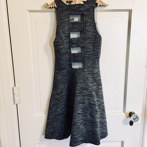 Abercrombie&Fitch - M Heather Grey Cutout Dress